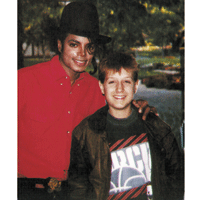 Ryan poses with Michael Jackson