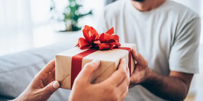 7 Gift Ideas for Someone Who Has a Bleeding Disorder